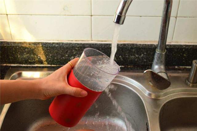 奶茶机真的好用吗？几款主流奶茶机对比与清洗攻略